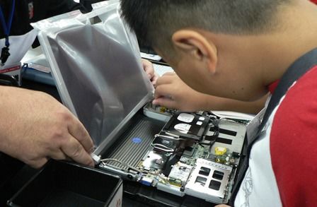 組裝筆記本電腦必購零件與配件清單
